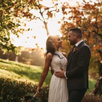 Autumn Bride and Groom